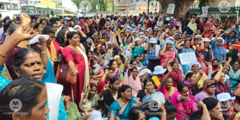 kerala-asha-worker-protest2