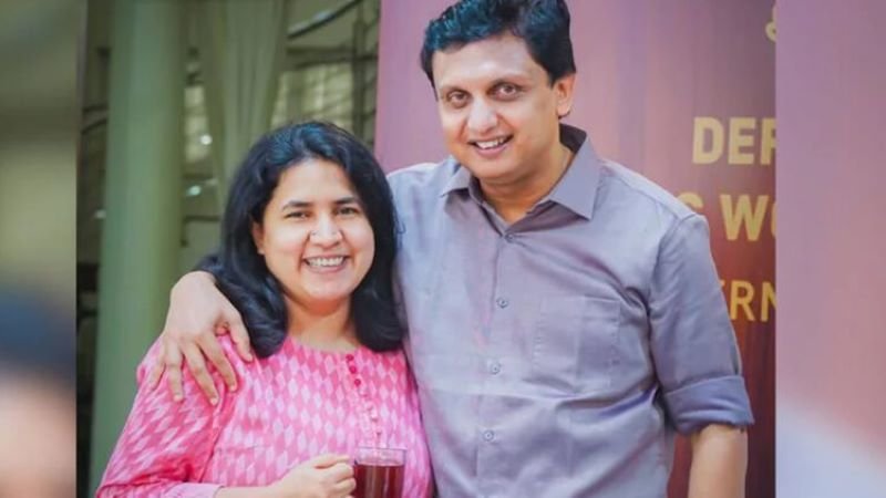 muhammed-riyas-veena-vijayan